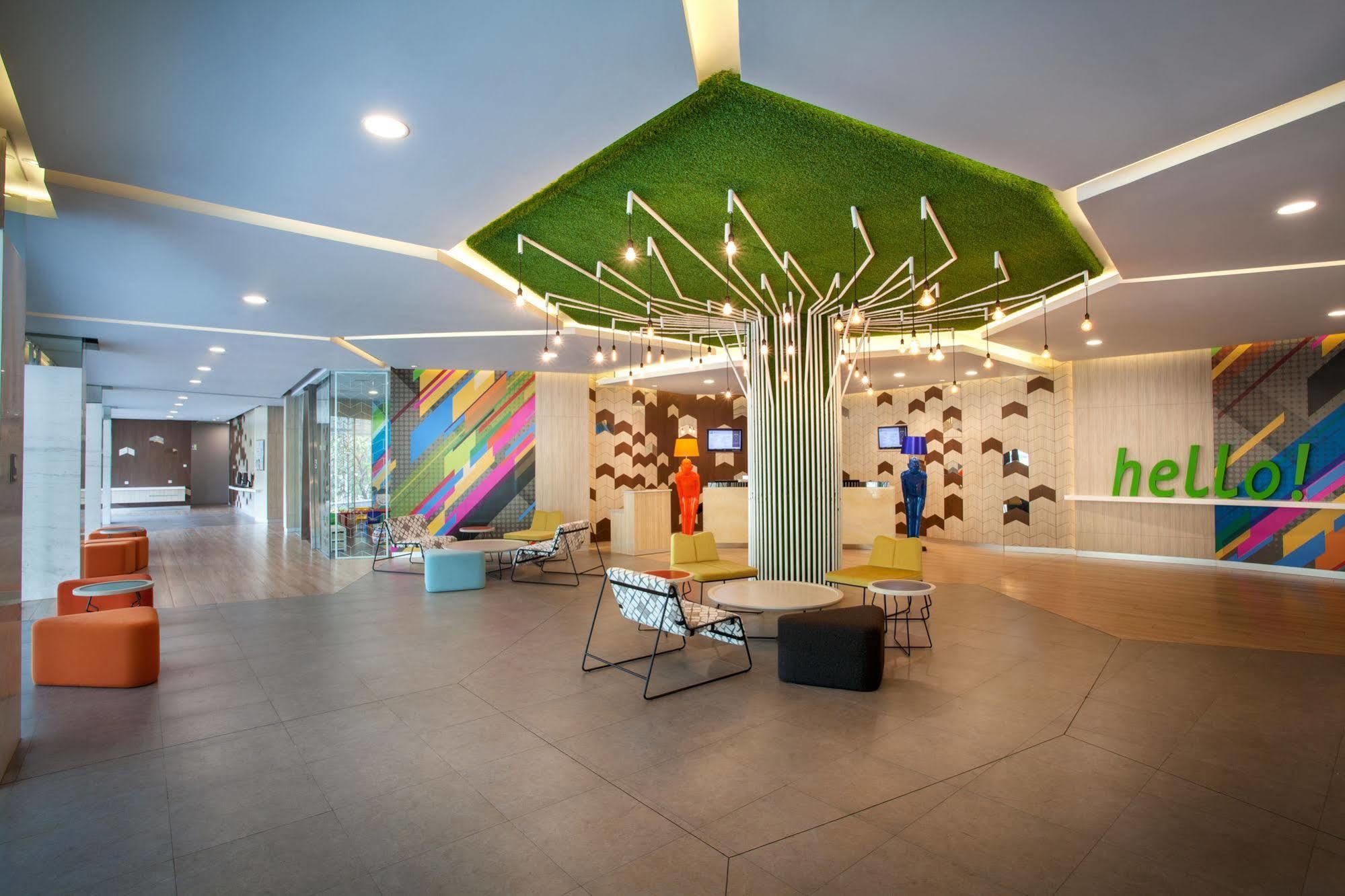Ibis Styles Jakarta Sunter Jacarta Exterior foto